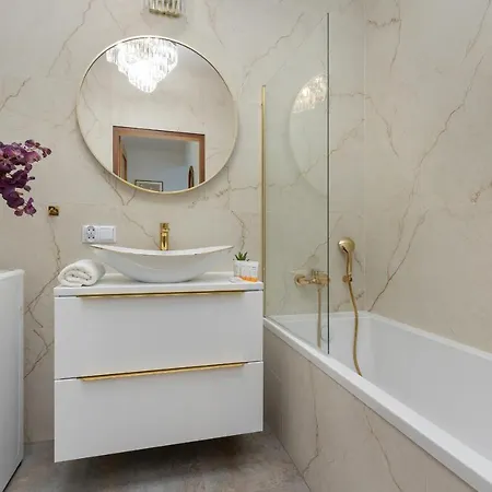 Cozy Near Airport By Renters